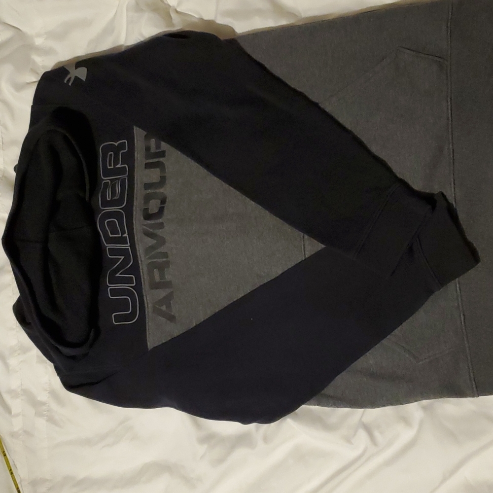 Under Armour youth large hoodie